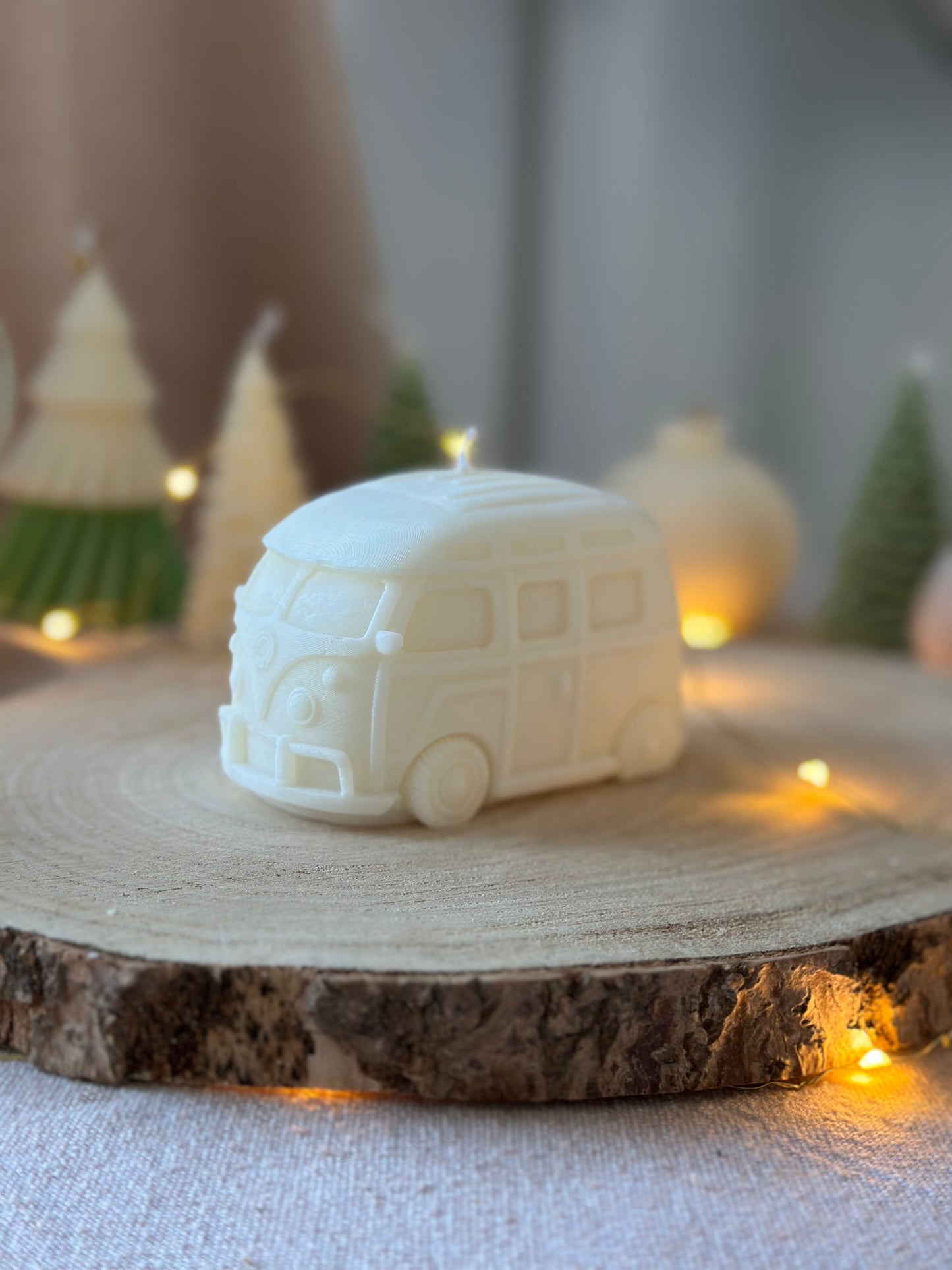 Van Kombi vintage (et son Sapin de Noël)